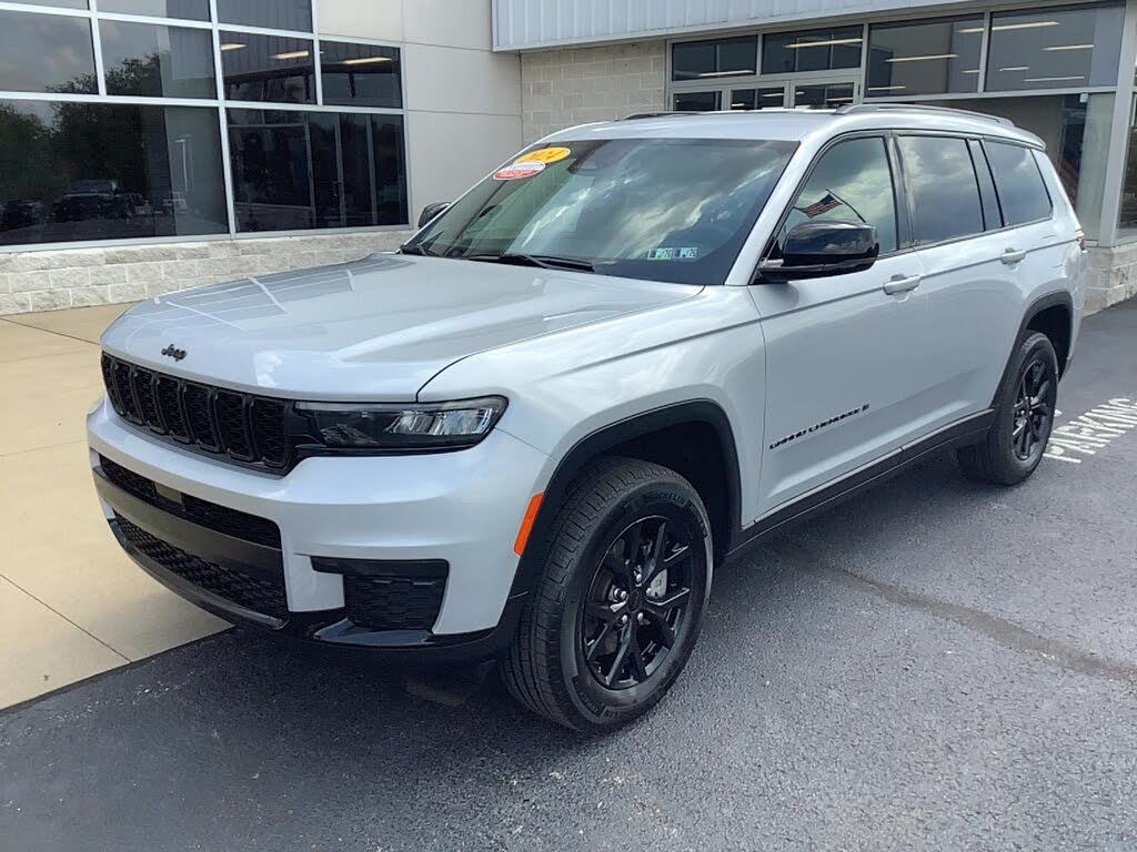 2024 Jeep Grand Cherokee L Altitude 4WD