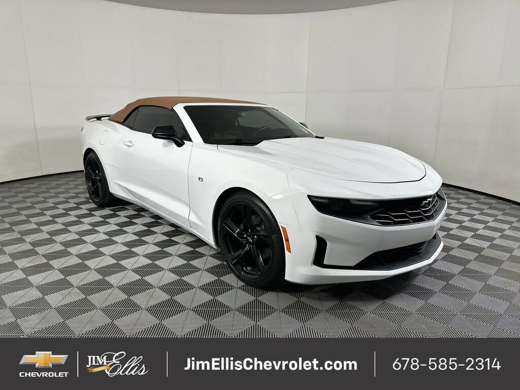2020 Chevrolet Camaro 2LT Convertible RWD