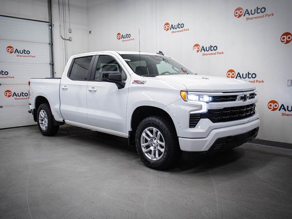 Chevrolet Silverado 1500 RST Crew Cab 4WD 2023