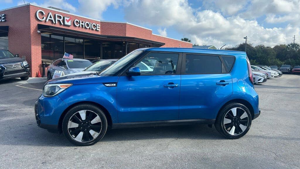 2016 Kia Soul +
