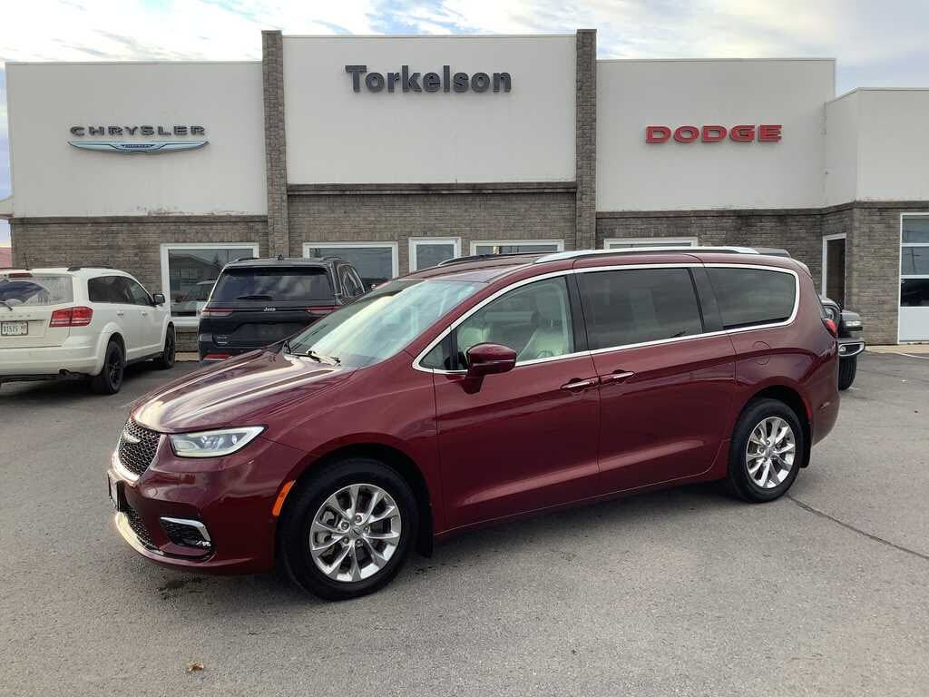 2021 Chrysler Pacifica Touring L AWD