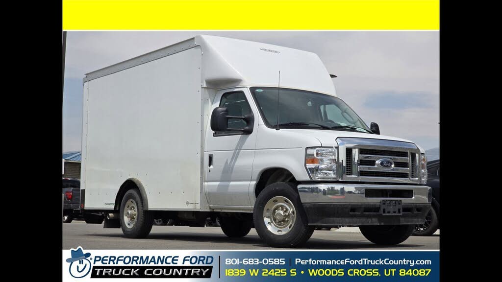 2025 Ford E-Series Chassis E-350 SD Cutaway SB DRW RWD