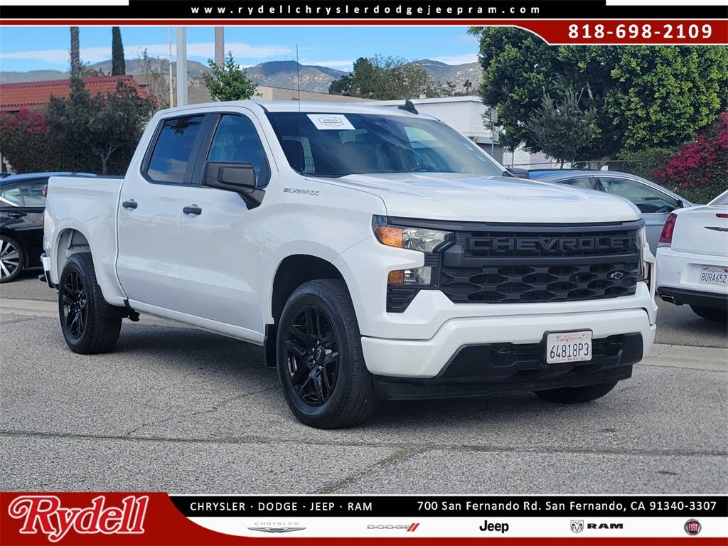 2022 Chevrolet Silverado 1500 Custom Crew Cab RWD
