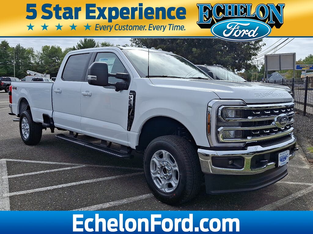 2026 Ford F-250 Super Duty XLT Crew Cab 4WD