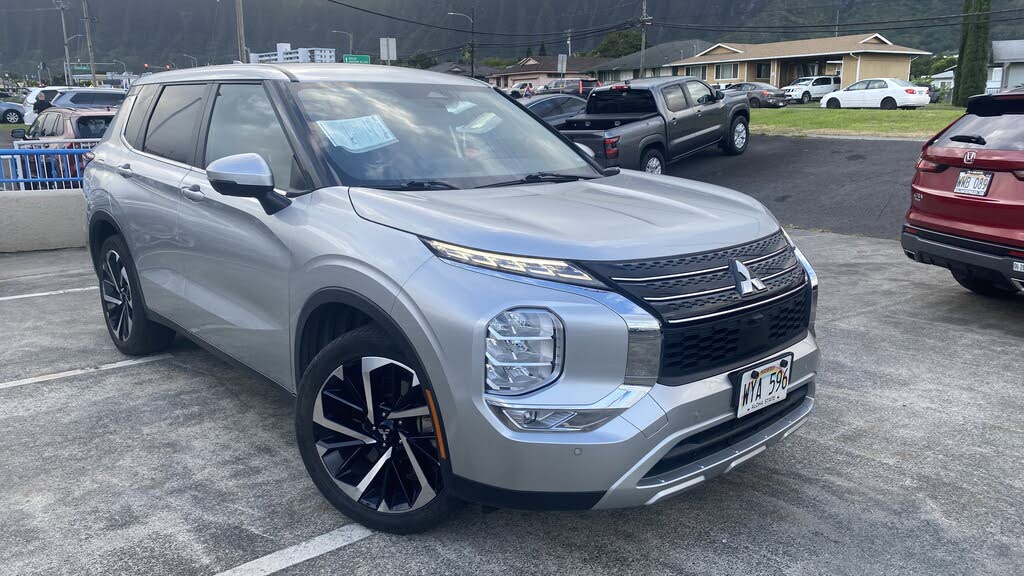 2024 Mitsubishi Outlander SE FWD