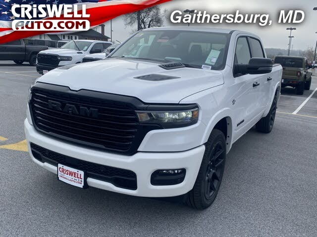 2026 RAM 1500 Laramie Crew Cab 4WD