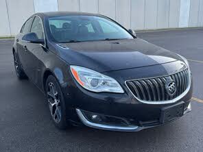 Buick Regal Sport Touring Sedan FWD