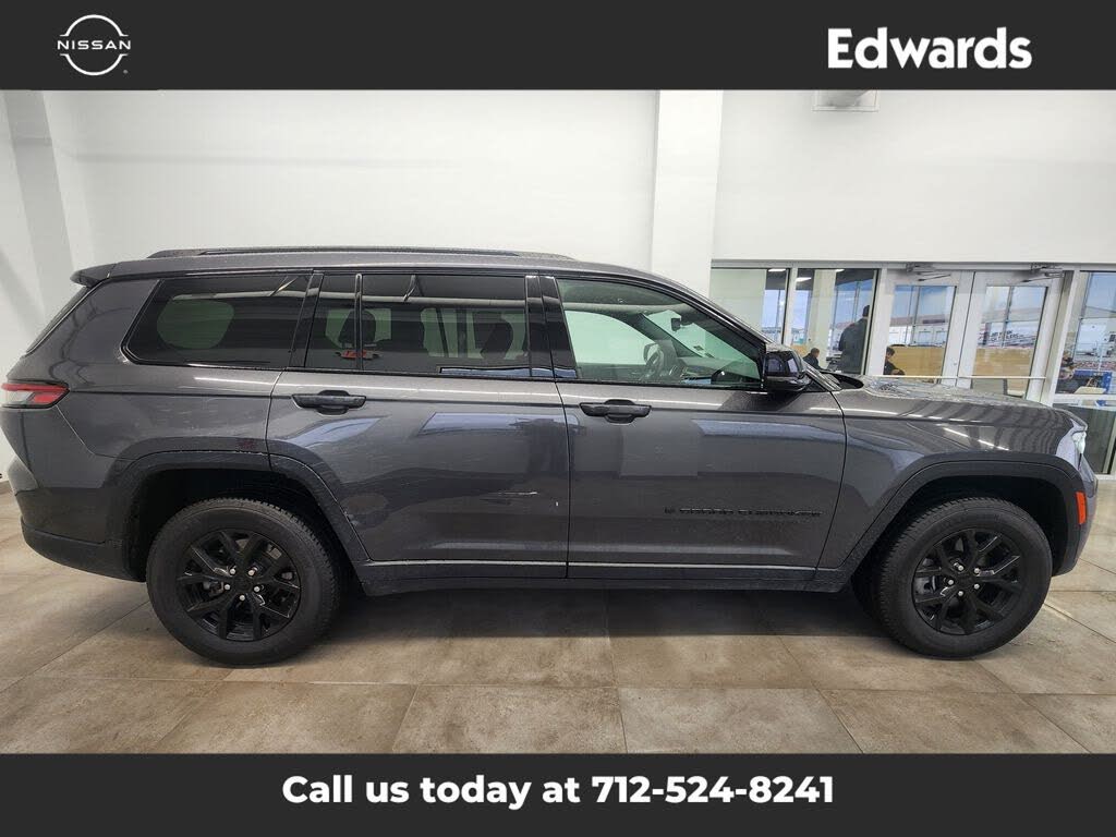 2024 Jeep Grand Cherokee L Altitude 4WD