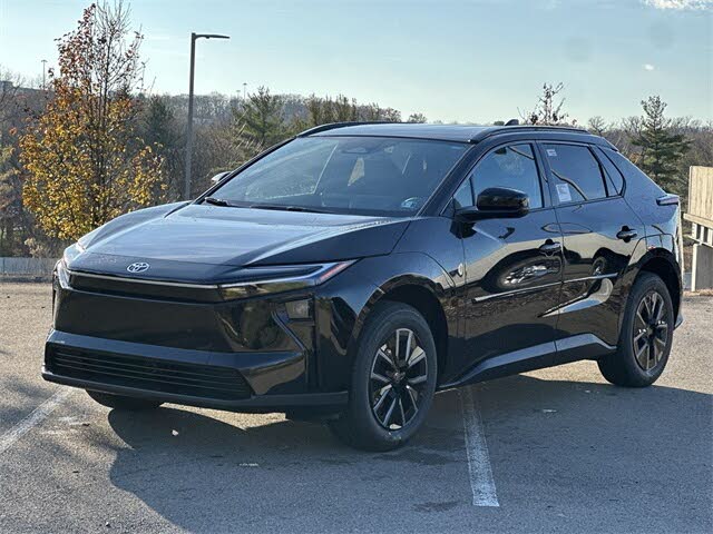 2026 Toyota bZ XLE Plus FWD
