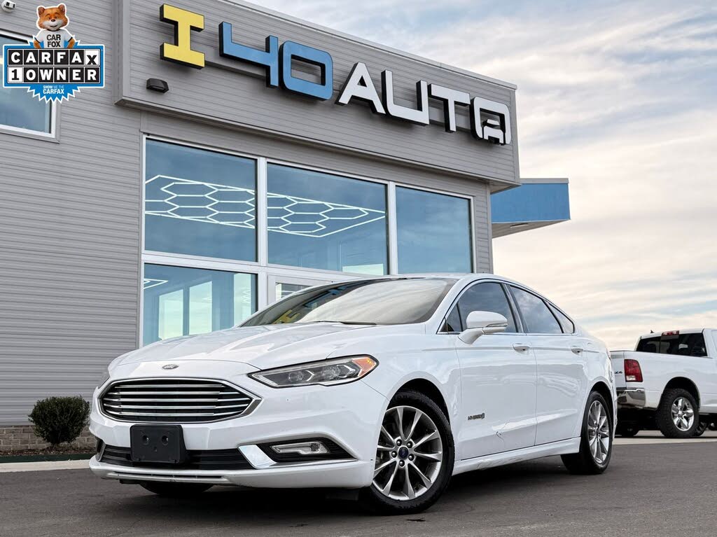 2017 Ford Fusion Hybrid SE FWD