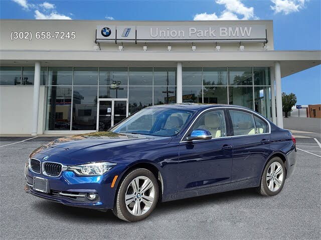 2017 BMW 3 Series 330i xDrive Sedan AWD