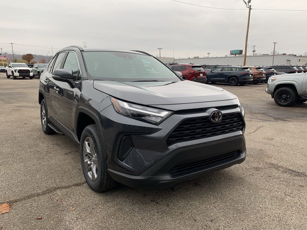 2025 Toyota RAV4 XLE AWD