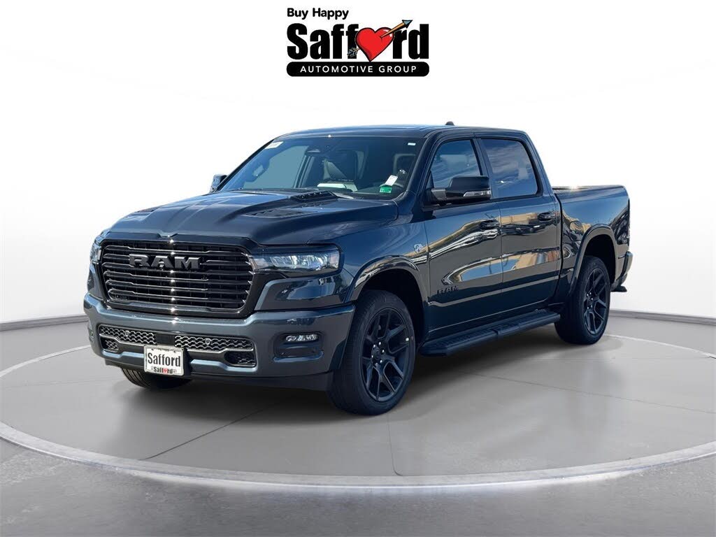 2026 RAM 1500 Laramie Crew Cab 4WD