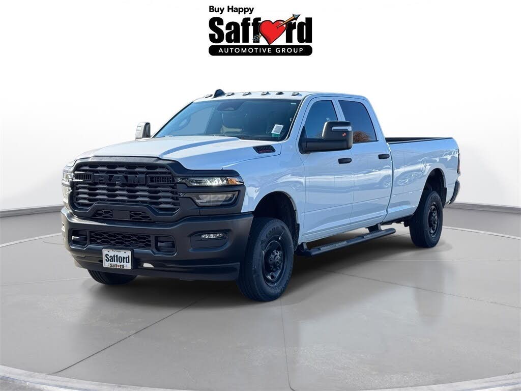 2026 RAM 2500 Tradesman Crew Cab LB 4WD
