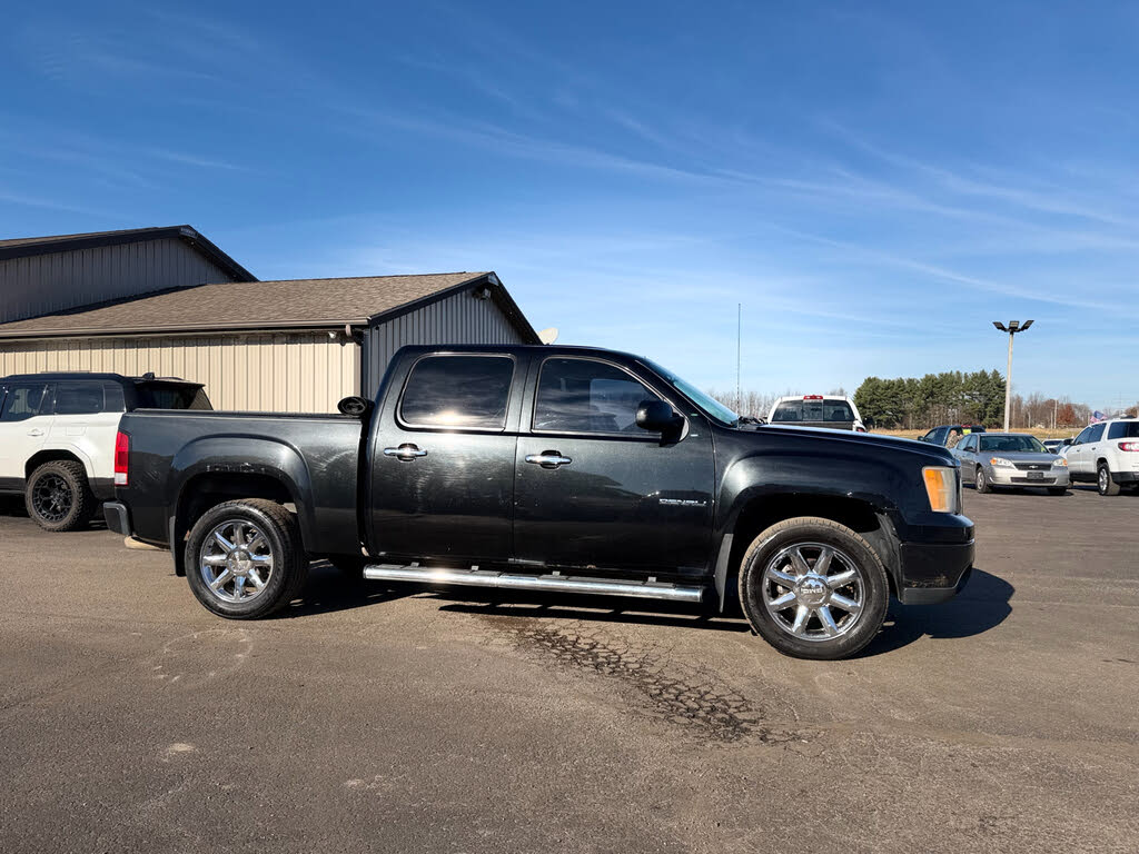 2010 GMC Sierra 1500 Denali Crew Cab 4WD