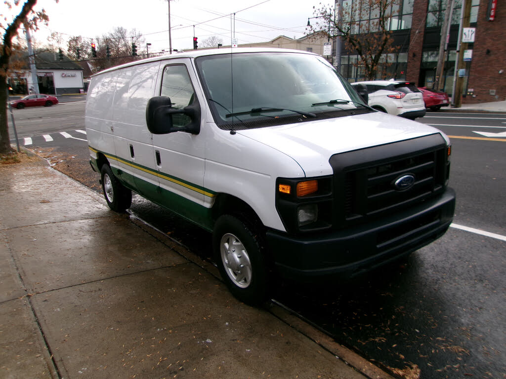2012 Ford E-Series E-250 Cargo Van