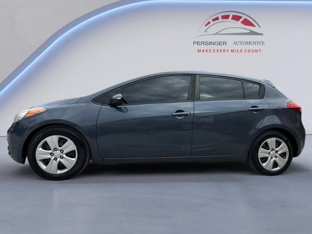 2016 Kia Forte5 LX