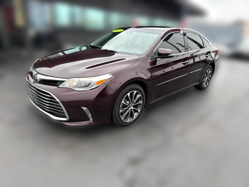 2018 Toyota Avalon XLE
