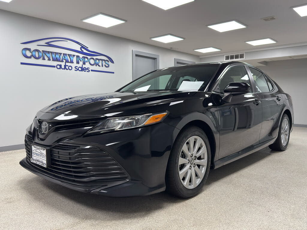 2018 Toyota Camry LE