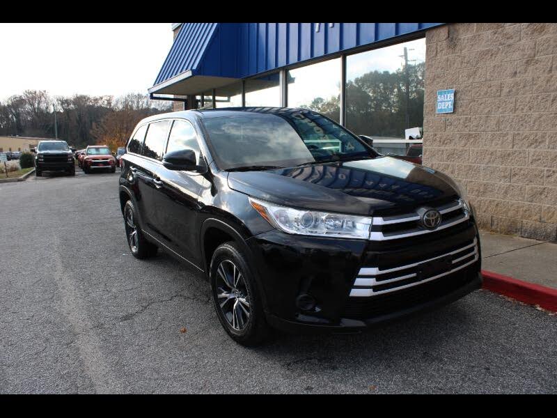 2019 Toyota Highlander LE FWD