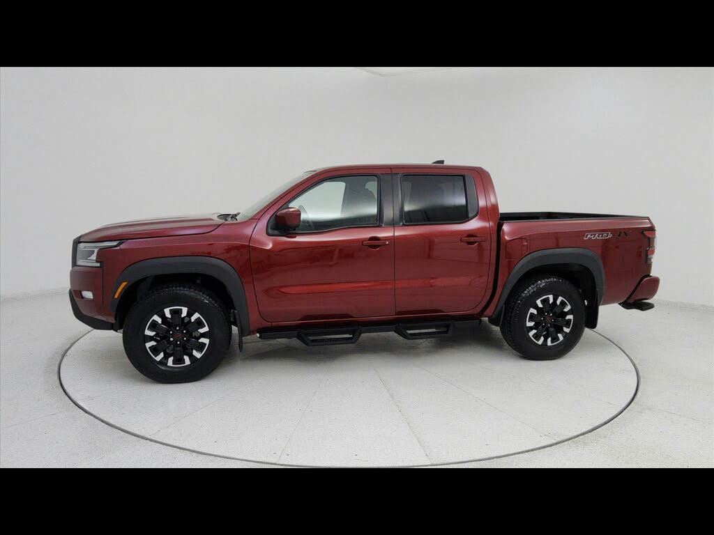 2022 Nissan Frontier PRO-4X Crew Cab 4WD