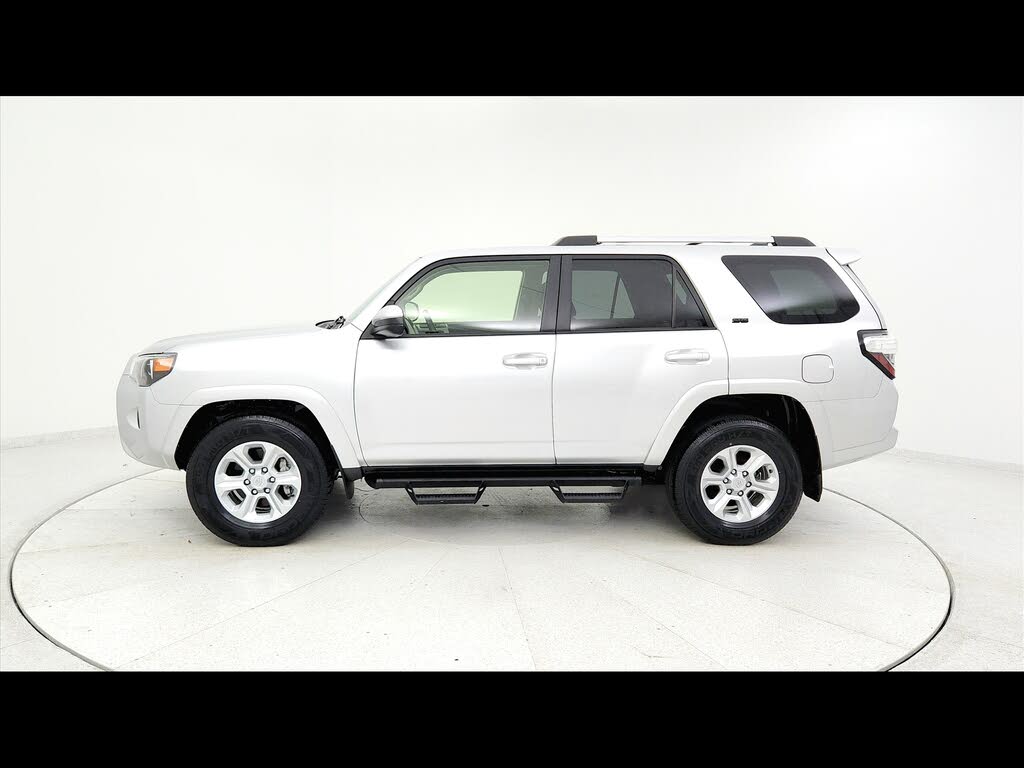 2023 Toyota 4Runner SR5 RWD