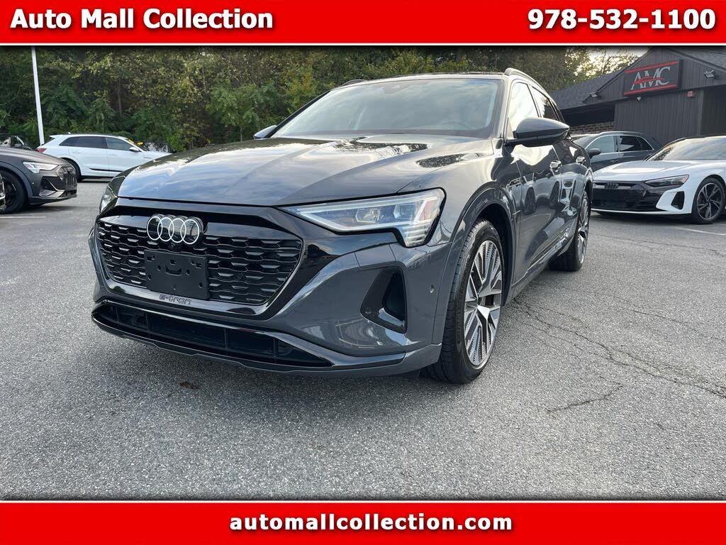 2024 Audi Q8 e-tron quattro Premium Plus AWD