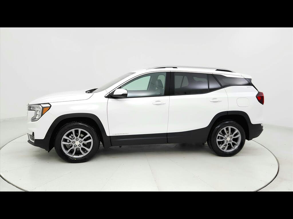 2024 GMC Terrain SLT AWD