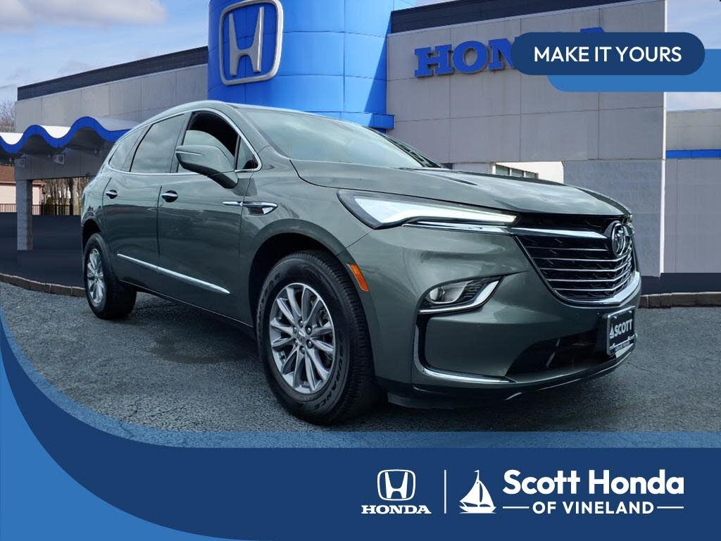 2023 Buick Enclave Essence AWD