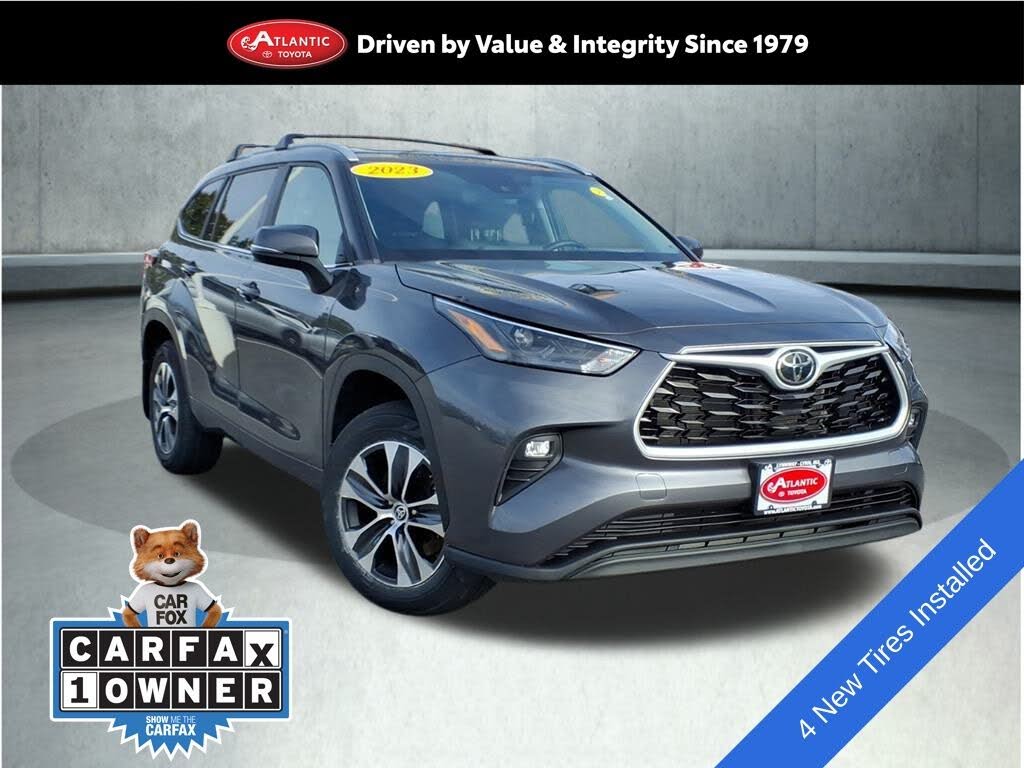 2023 Toyota Highlander XLE AWD