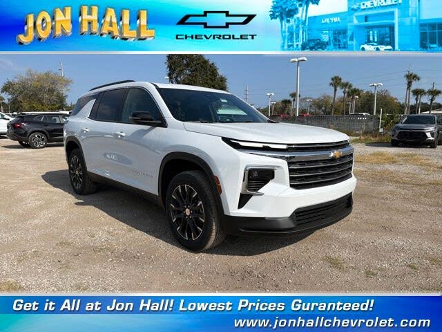 2026 Chevrolet Traverse LT FWD