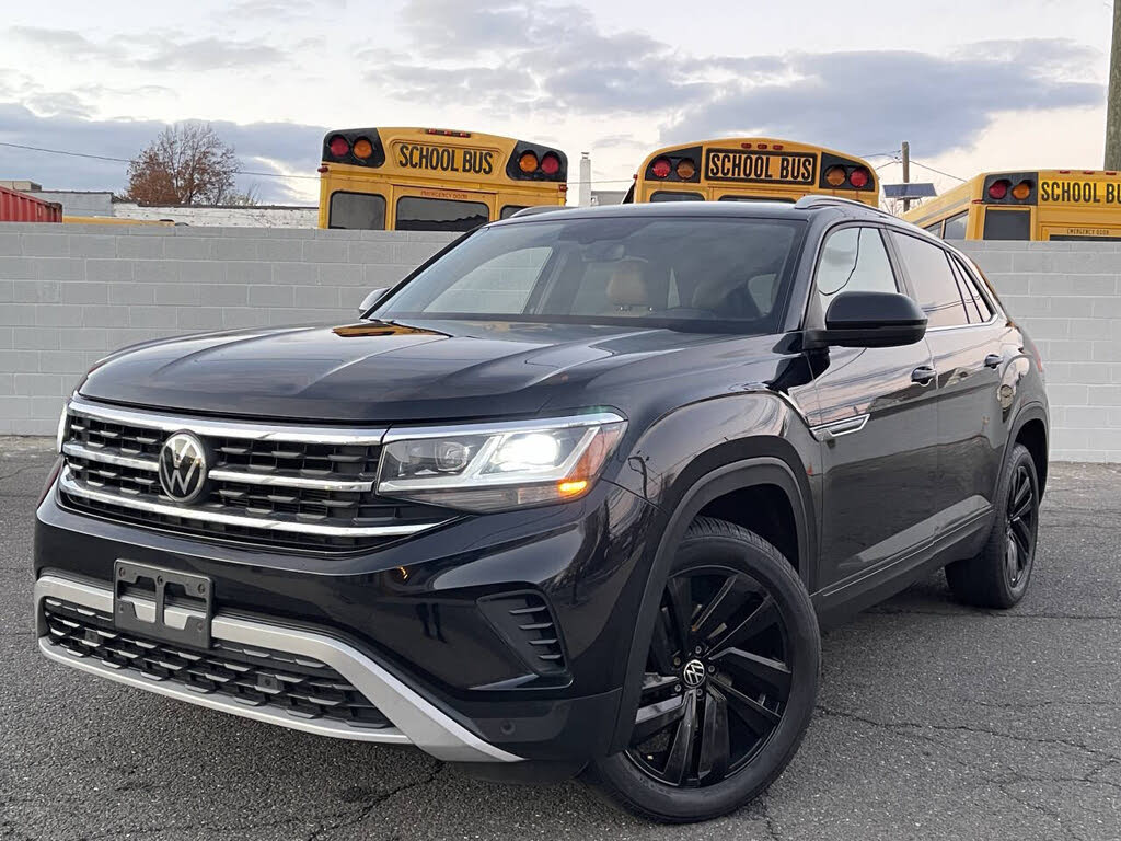 2020 Volkswagen Atlas Cross Sport V6 SE 4Motion with Technology