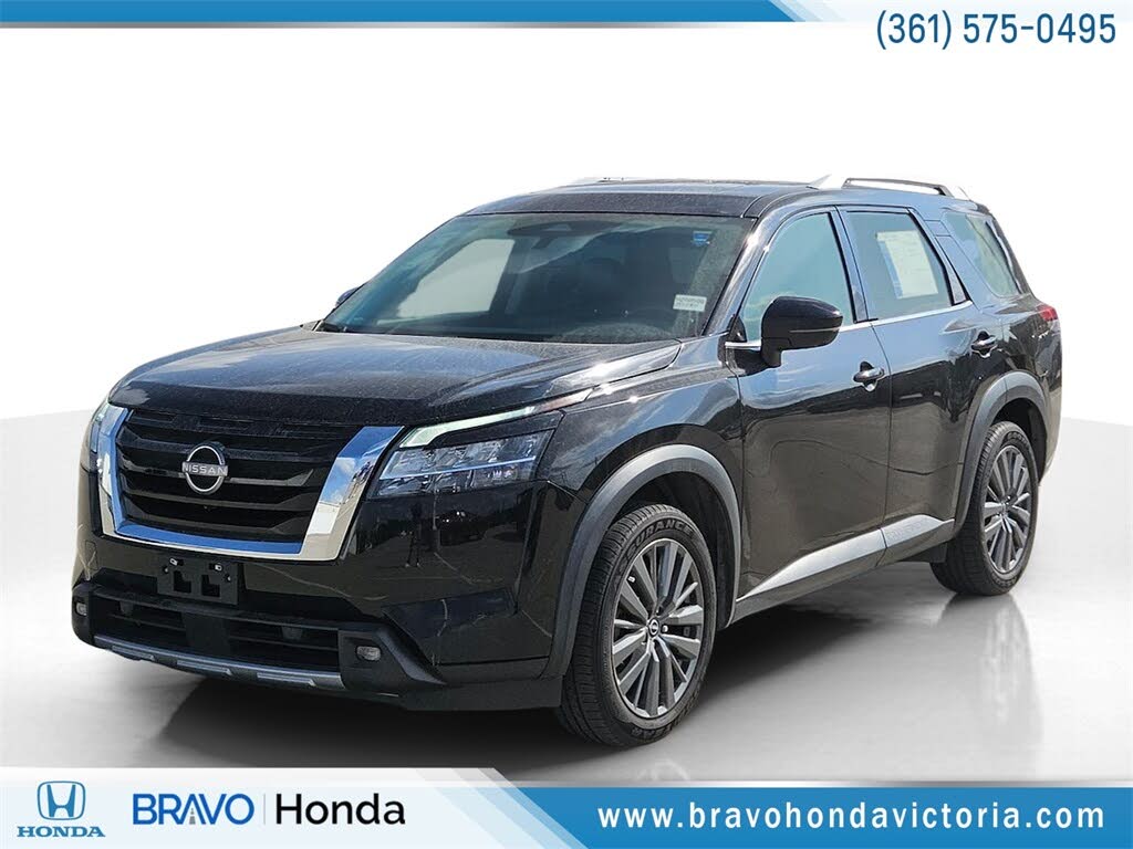 2022 Nissan Pathfinder SL FWD