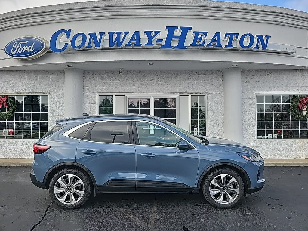 2025 Ford Escape Hybrid Platinum FWD