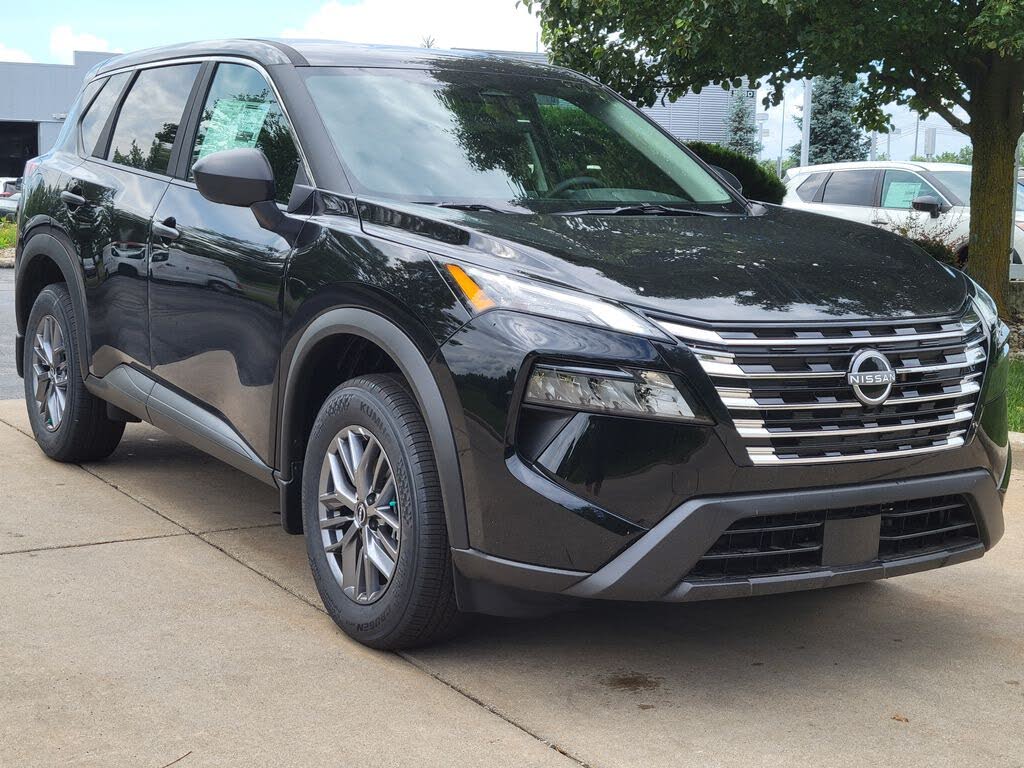 2025 Nissan Rogue S FWD