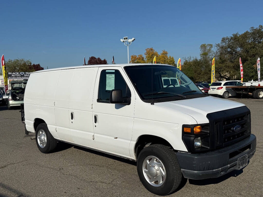 2011 Ford E-Series E-150 Cargo Van