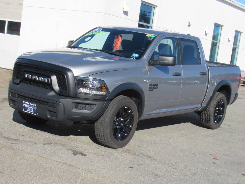 2024 RAM 1500 Classic Warlock Crew Cab 4WD