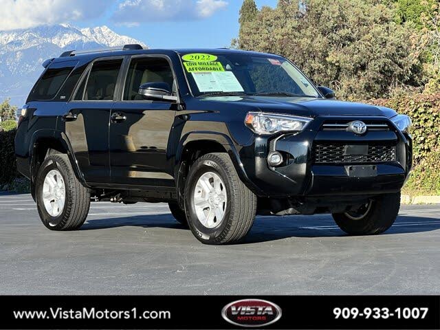 2022 Toyota 4Runner SR5 4WD