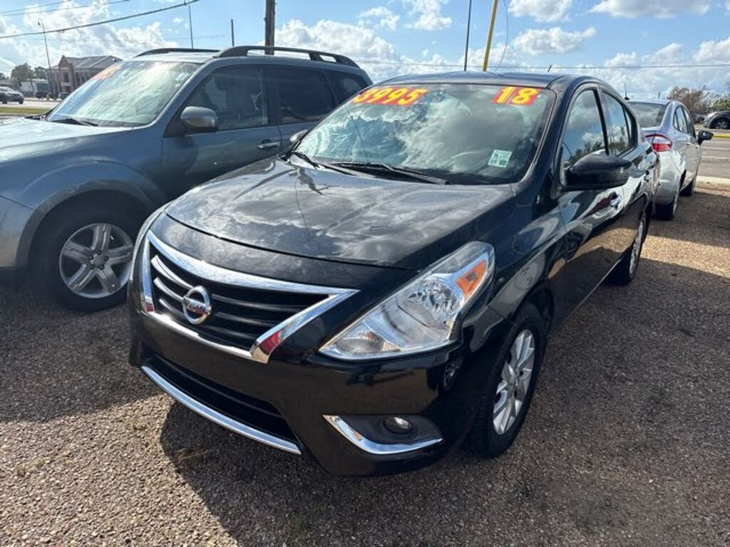 2018 Nissan Versa SV