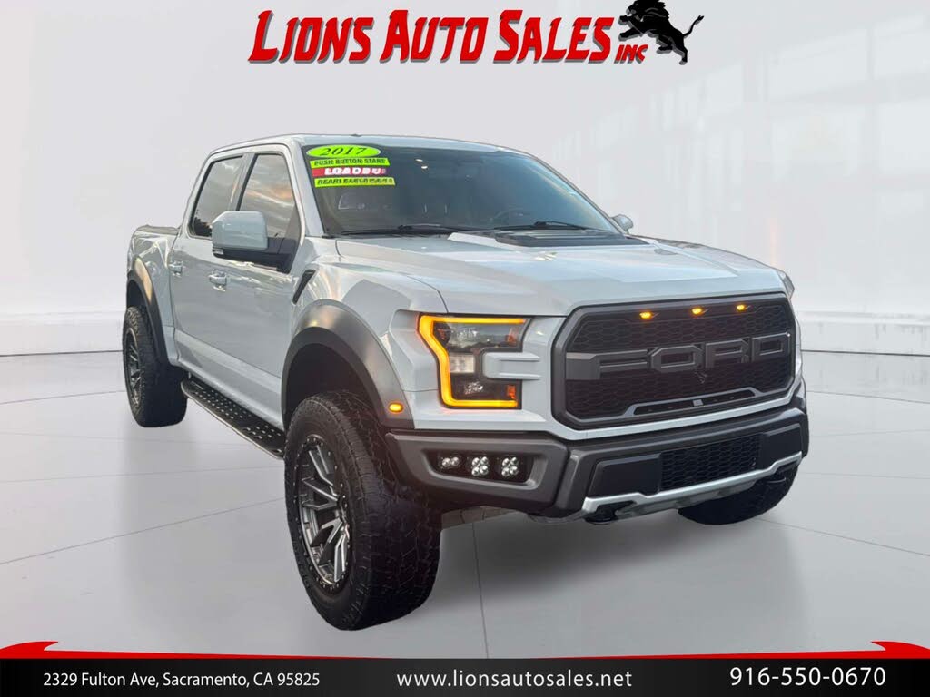 2017 Ford F-150 Raptor SuperCrew 4WD