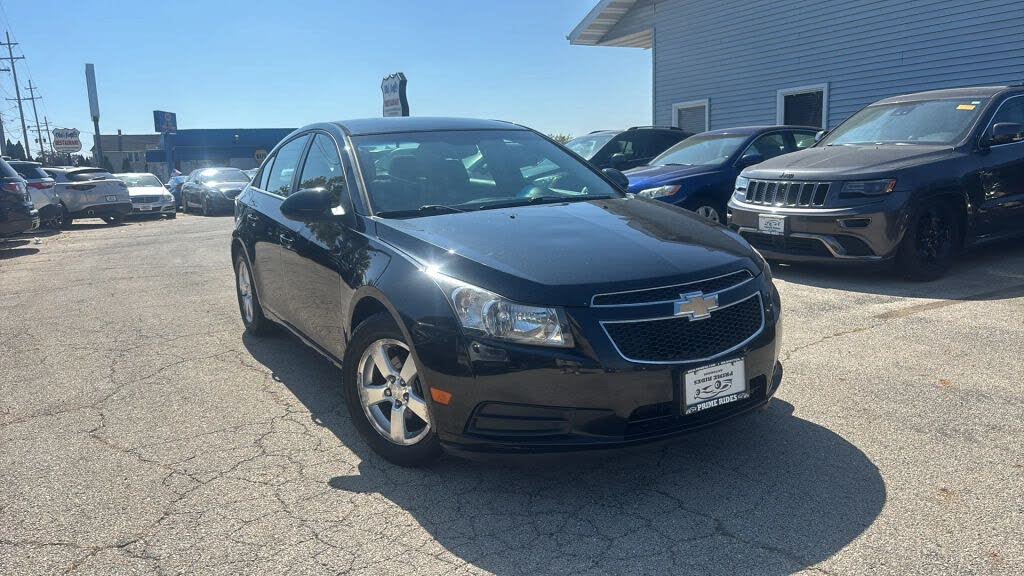 2012 Chevrolet Cruze 1LT Sedan FWD