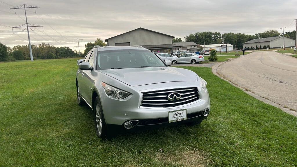 2015 INFINITI QX70 Sport AWD