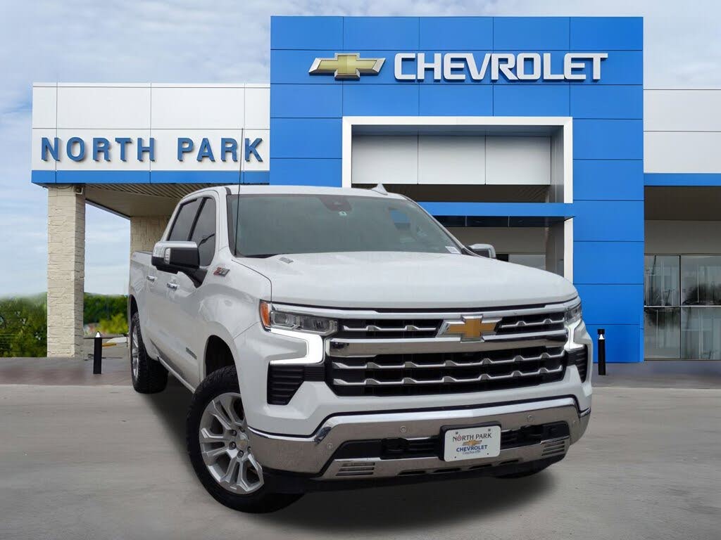 2022 Chevrolet Silverado 1500 LTZ Crew Cab 4WD