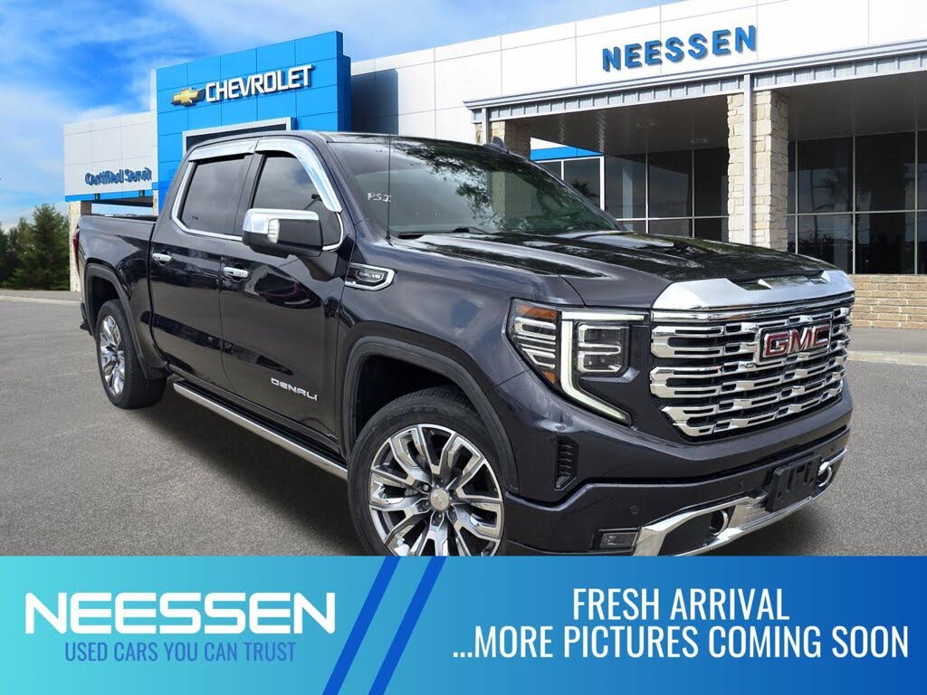 2023 GMC Sierra 1500 Denali Crew Cab 4WD