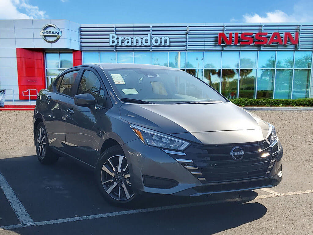 2025 Nissan Versa SV FWD