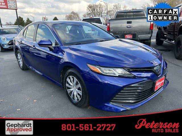 2018 Toyota Camry Hybrid LE FWD