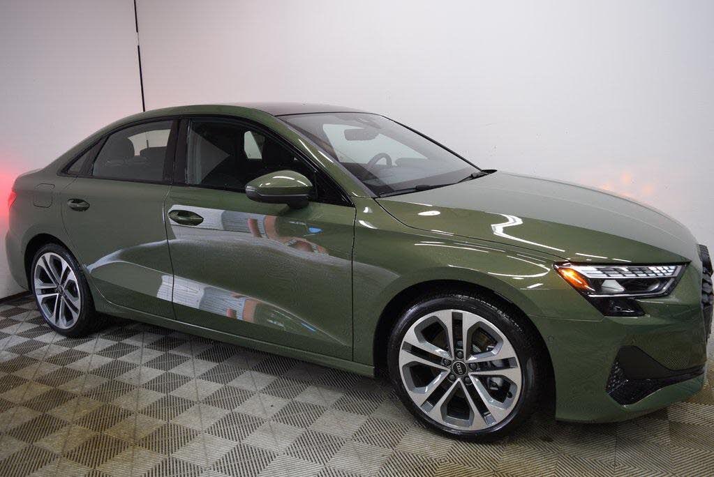 2025 Audi A3 quattro Premium Plus 40 TFSI