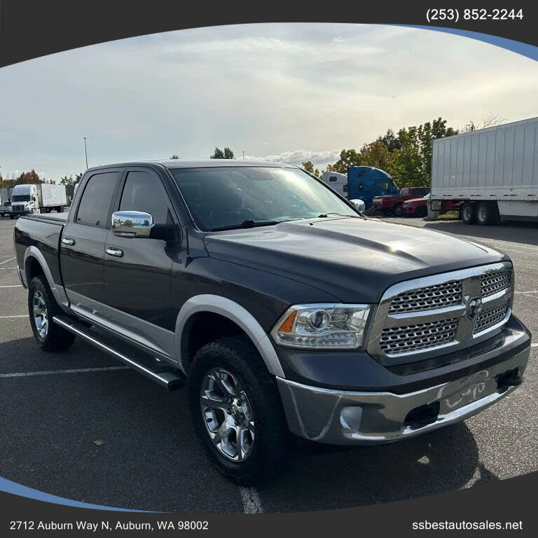 2014 RAM 1500 Laramie Crew Cab 4WD