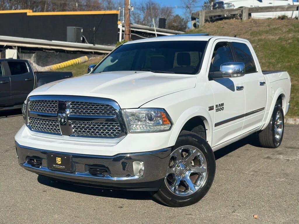 2013 RAM 1500 Laramie Crew Cab 4WD