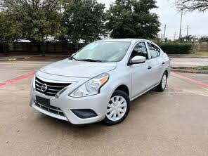 Nissan Versa S FWD